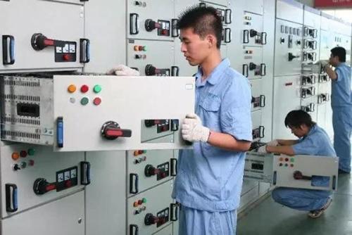 电子工程及其自动化示例图片.jpg