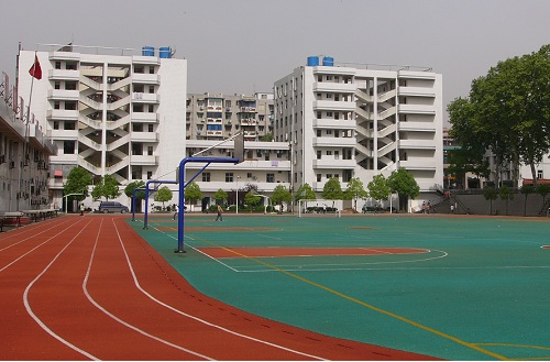 武汉市石牌岭高级职业中学.jpg