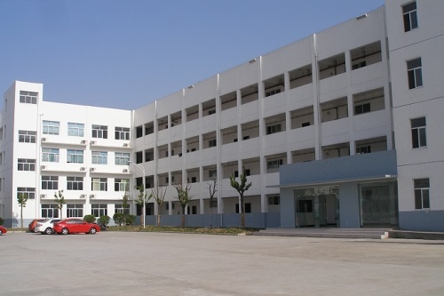 荆门市体育艺术学校.jpg