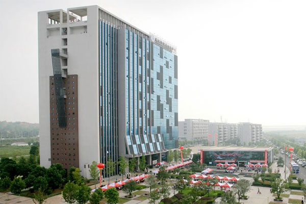 行政楼.jpg