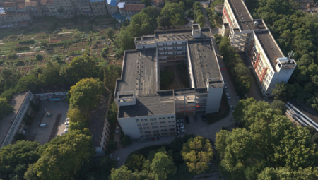 武汉工贸职业学院全景校园