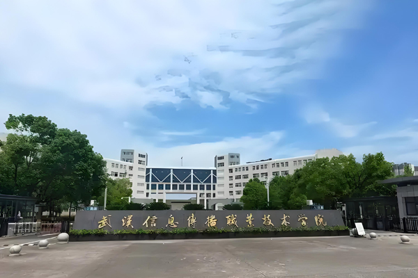89393ccc-a651-402d-98f9-0a43b89e9162.jpg